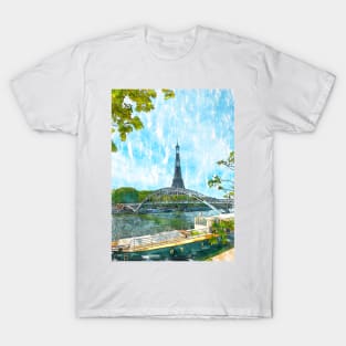 Eiffel Tower Across The Canal. For Eiffel Tower & Paris Lovers. T-Shirt